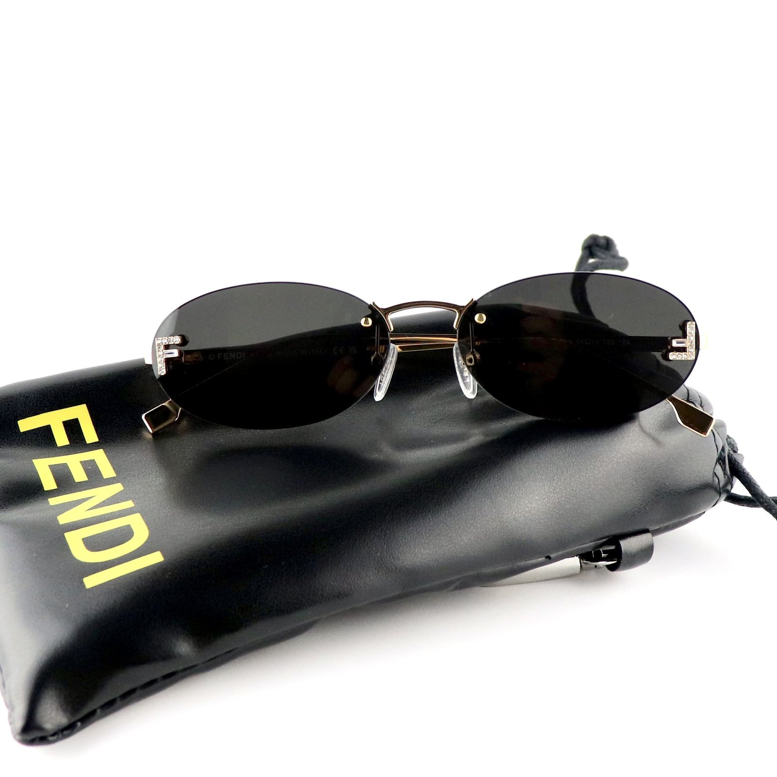FENDI FIRST FE4075US