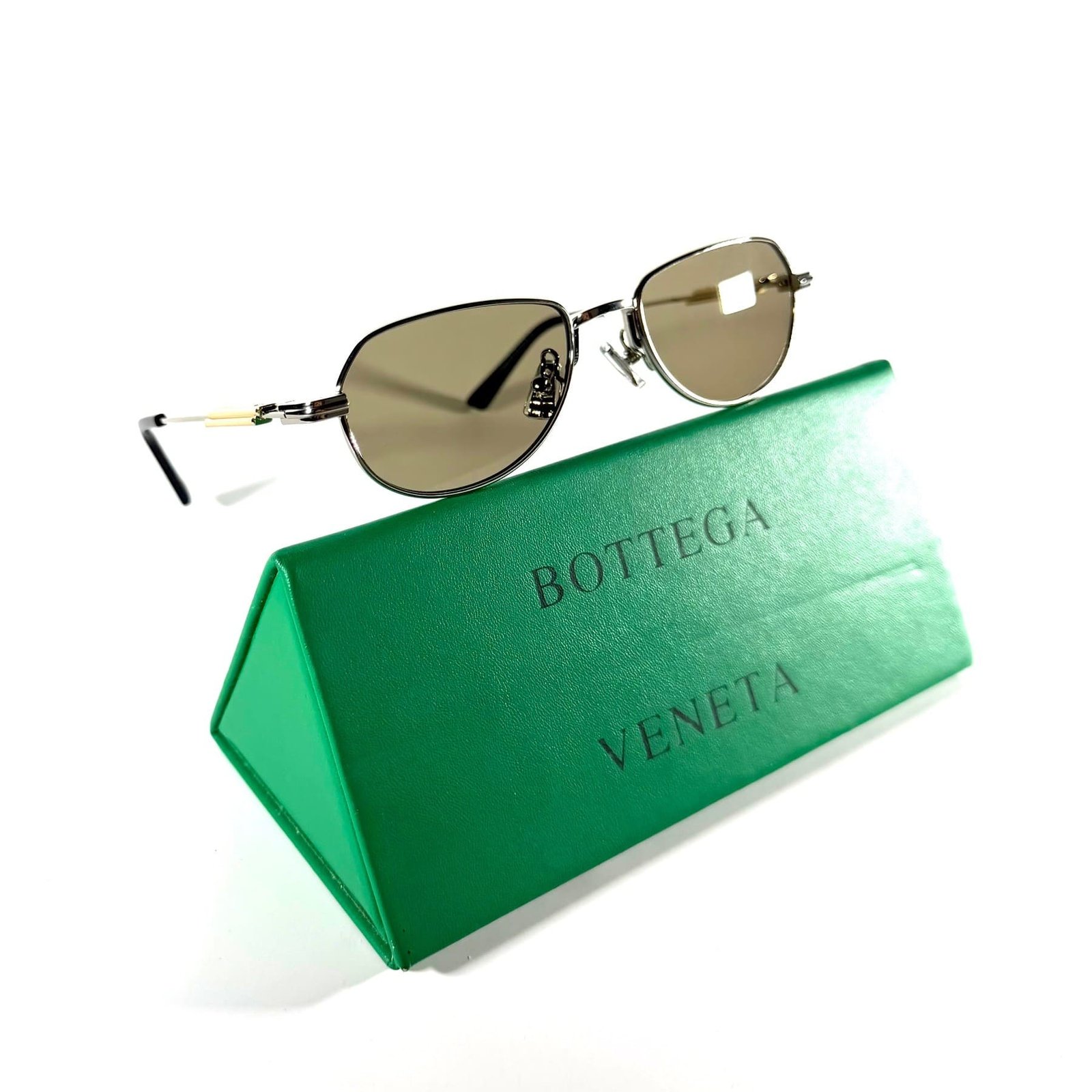 BOTTEGA VENETA BTV3817B